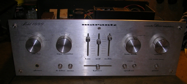 Marantz Model 1090